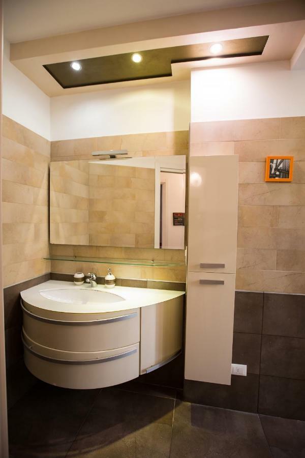 Guasto Apartment Bologna Eksteriør billede